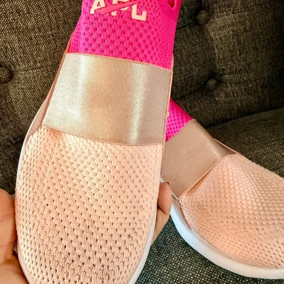 Free People APL Techloom Bliss Sneaker Mesh Pink Rose Dust size 8.5 - Picture 5 of 12